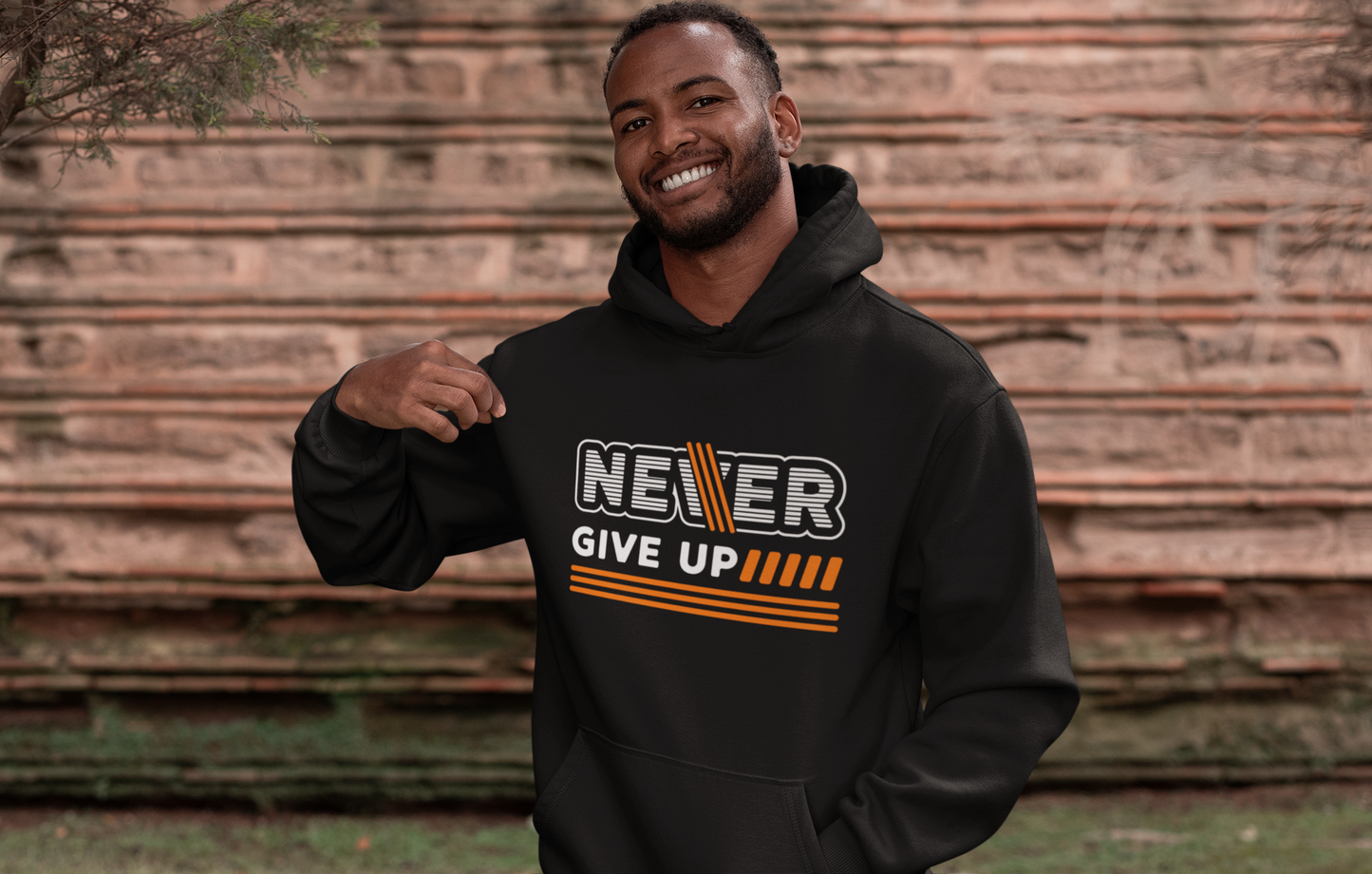 Motivational Hoodie - Never Give Up Collection